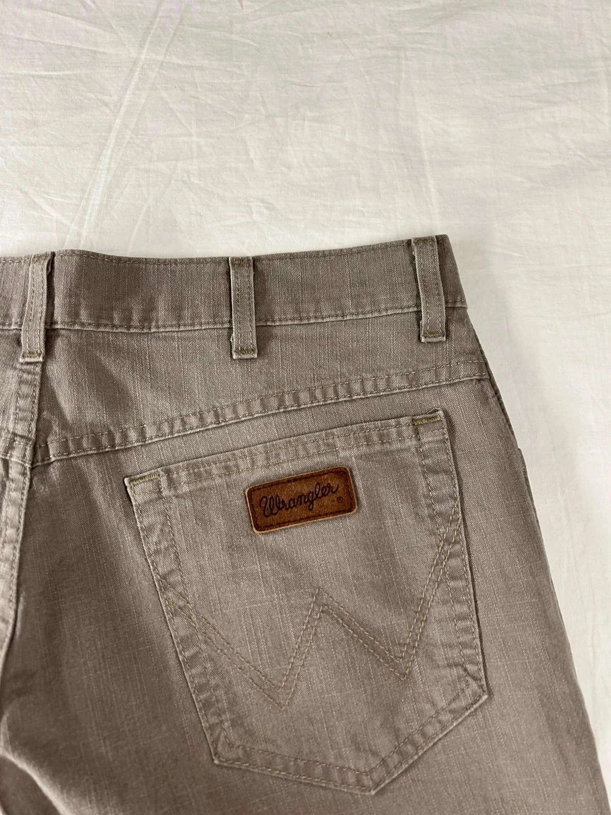 Jean wrangler coupe droite beige gris w36 L34 – photo 16